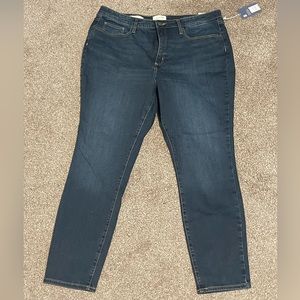 Universal Thread High Rise Skinny Jeans- Size 18- NWT